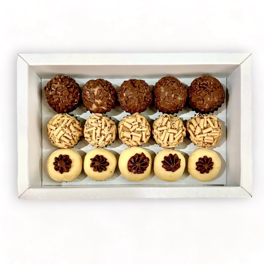 10 Caixas p/ 15 brigadeiros LUXO